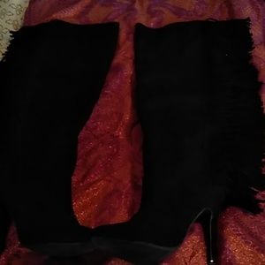 Over the knee boots 1 black pair & 1 brown pair